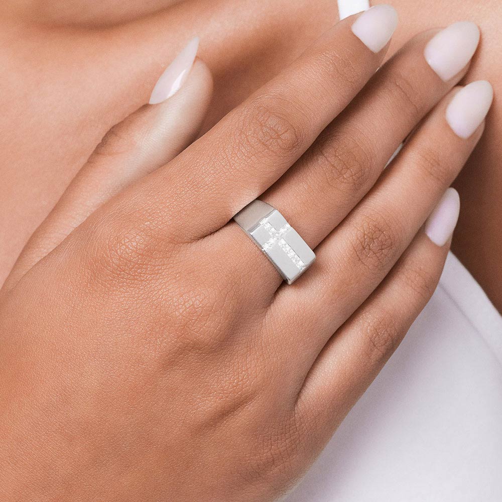 ANEL DE PRATA MACIÇA 925 COM ZIRCÔNIAS 8103751406